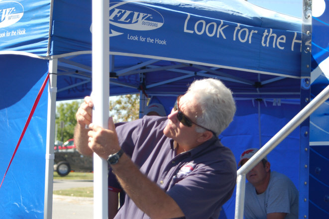 E443B09A-8BD6-4D13-9CCF-B1DEF44F418C