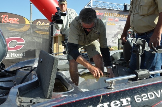 E44AB91A-EBC7-4CFB-8EB8-E87BB5F5AEF8