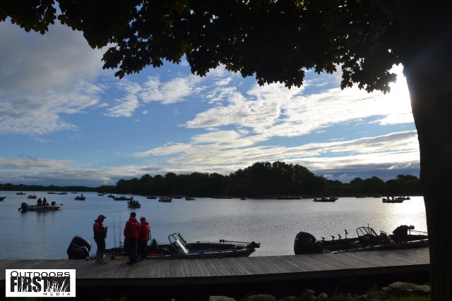 E459D5DC-C319-450A-8792-FCBD5D05A7FD