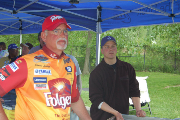 E4860572-9B8D-49AF-9021-422E3FD8E733