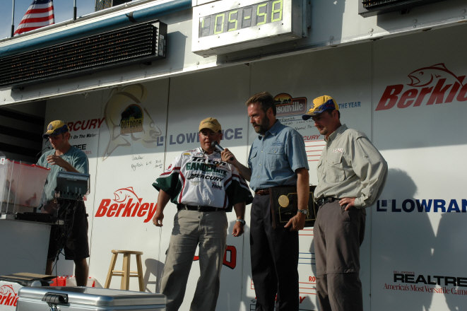 E495A52D-7244-4C38-A645-441BBBA8B87C