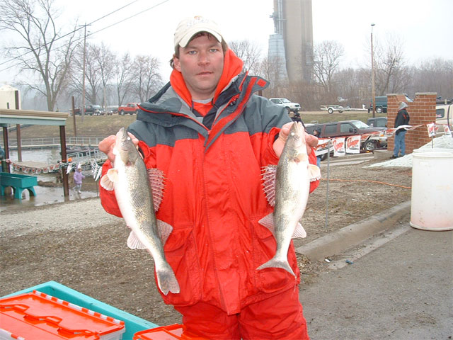 E4972762-960C-4D4E-BF98-8318E340EBDB