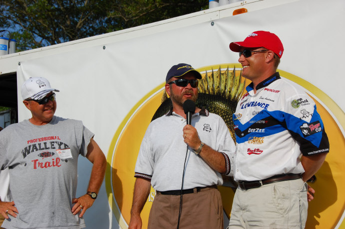 E4980C23-4ED9-4E0F-B126-92512661B206