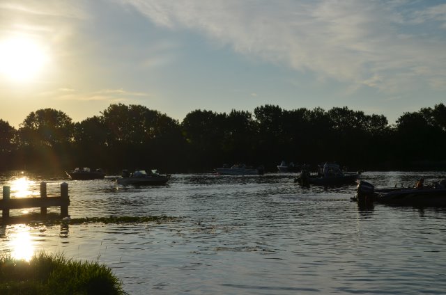 E4AA3E85-B009-4994-832A-1A9526264003