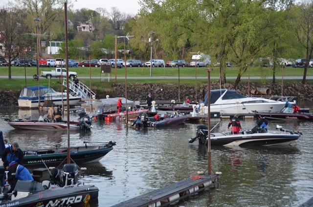 E4B066A5-3A1C-443E-80B3-9CD737F7EB56