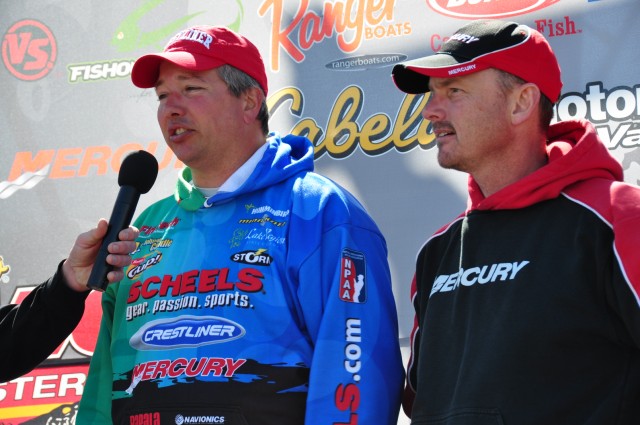 E4D2871D-EA18-4FFD-8ED4-79BBE73B95C7