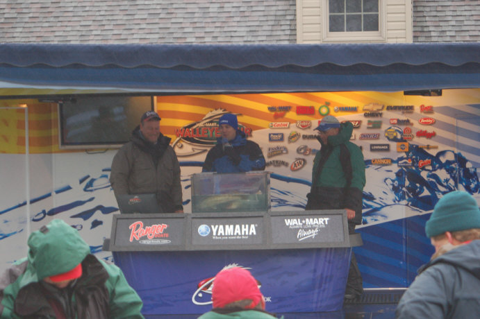 E4EAD7FD-1BF9-4A33-9B94-B30F609FACE2