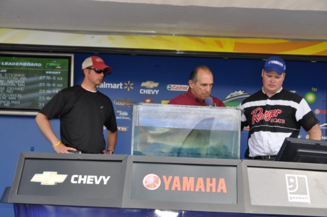 E4FC3B34-5E1C-46A3-BB32-68FB2A20EEB2