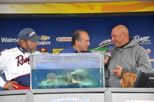 E5015365-0B5A-4FD0-A366-8E21D92CD61A