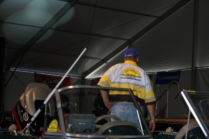 E50D14FC-A1F9-402E-8057-3C87CE3EDD1B