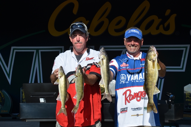 E5242353-73DA-4EF2-A5EE-699E1F2B5519