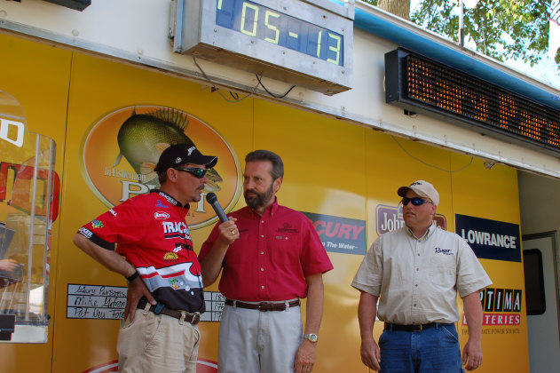 E5515106-CBB5-44C1-902F-809A081ABA54