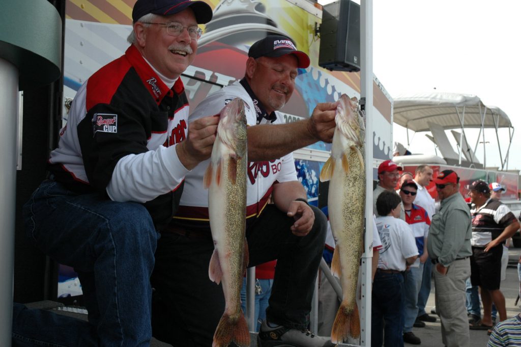 E56374CF-8F87-49FE-A777-ED7DF80AC140