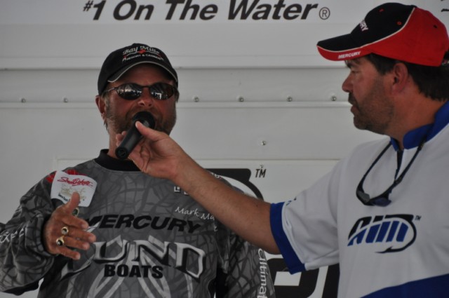 E565BDED-187F-4B1B-894F-3988EF641FC1