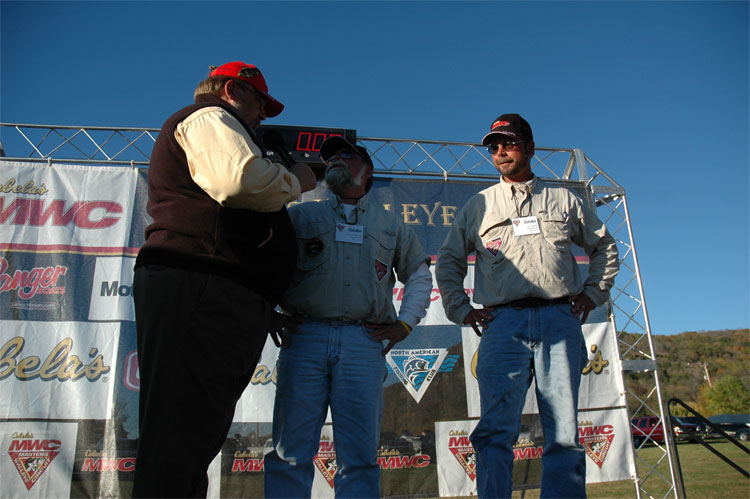 E572A442-FE29-4271-AAFB-706E908955E9