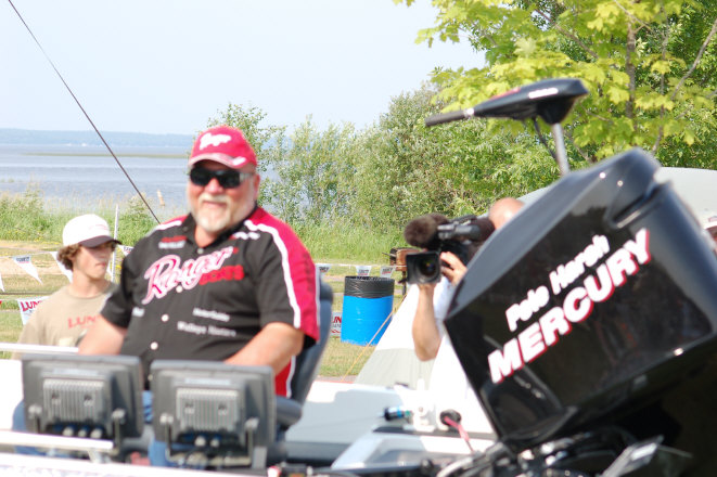 E5810655-8C08-4BE1-8150-DE5A16A317FD