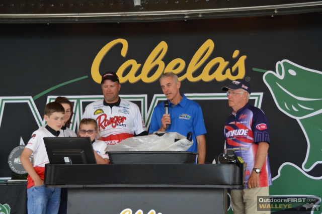 E5830F9E-E4D1-4AA2-864D-0B6134281337