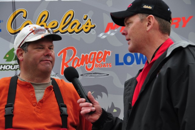 E5B3415A-216A-4D33-A292-B01546F73D00