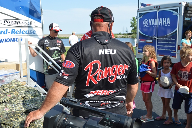 E5C94A24-5D94-4082-9D11-59DEB12D1EFC