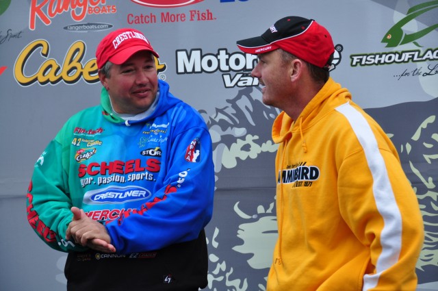 E5CB5AEA-6160-4BF0-BEA2-DEF77095C262