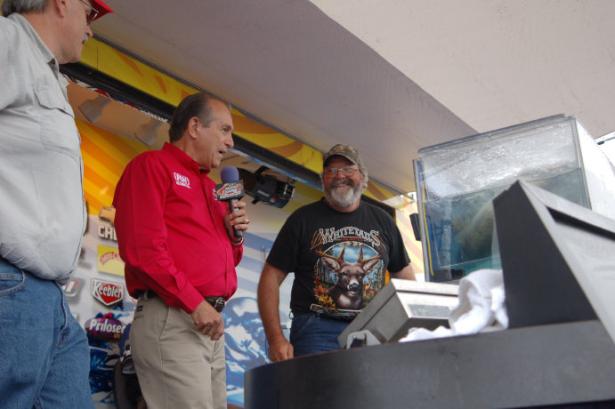 E5D30497-EA05-4993-A471-0B2171B2C450