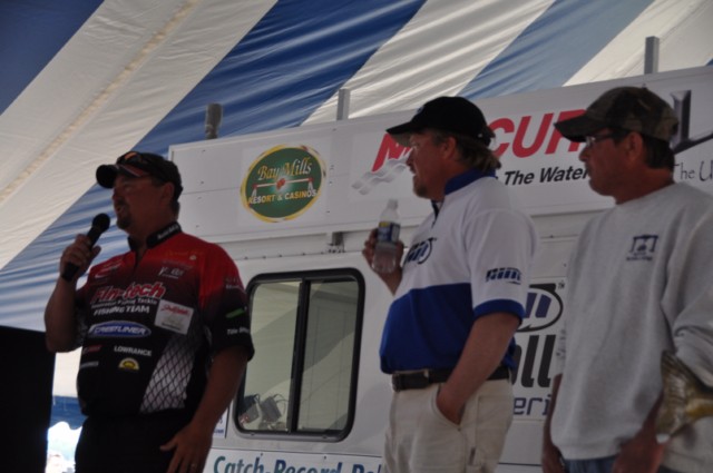 E5D772E6-470E-4129-84DF-889B410E5869