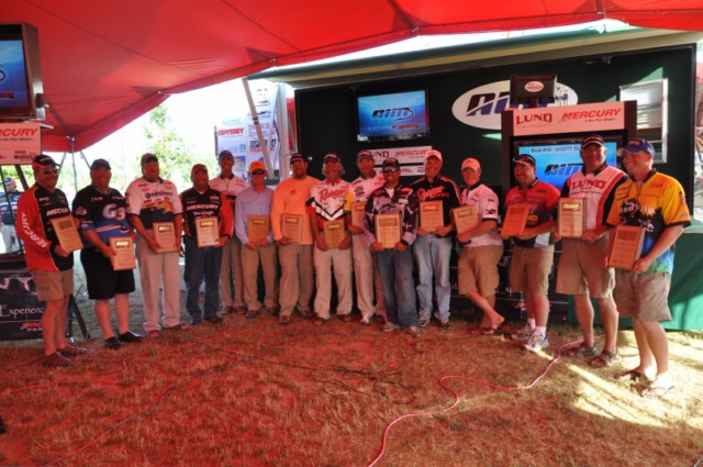 E5F2F7A4-3DB3-4FB4-B4F2-2A49EC7C02FC