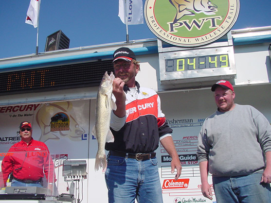 E61CC9BA-2B0B-4E83-A838-2EA3E309F6B4