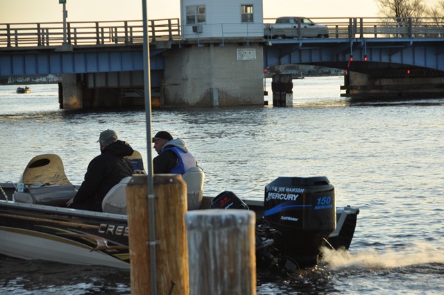 E630B033-8F56-4EEA-A0A0-CFE78688E6A8