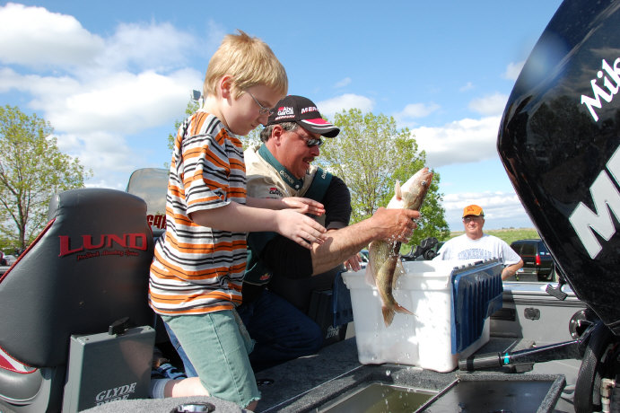 E63F991D-DD73-4D37-BD16-C4968E58180A