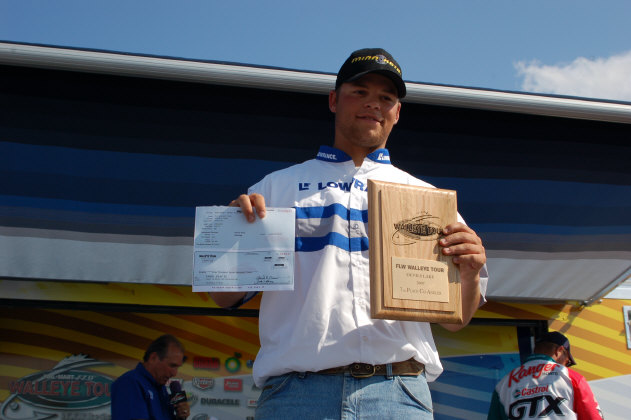 E69275AF-1A8C-416E-ADA3-A277E9A61B1E