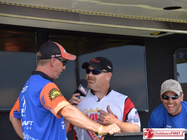 E69DA20C-A861-4E39-B559-8DB1B42BB1C3