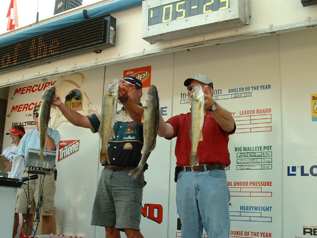 E6CDCFD0-F316-4D0C-A22D-5806B64B558A