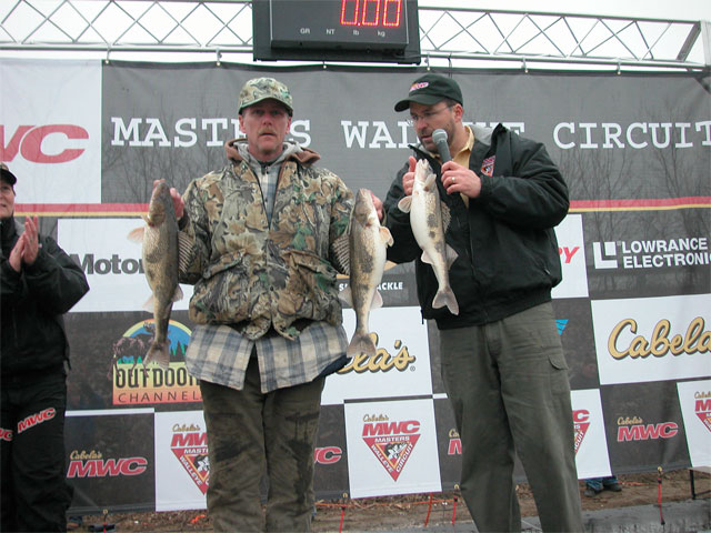 E6DA4E64-72AF-4775-9631-814104A57A5A