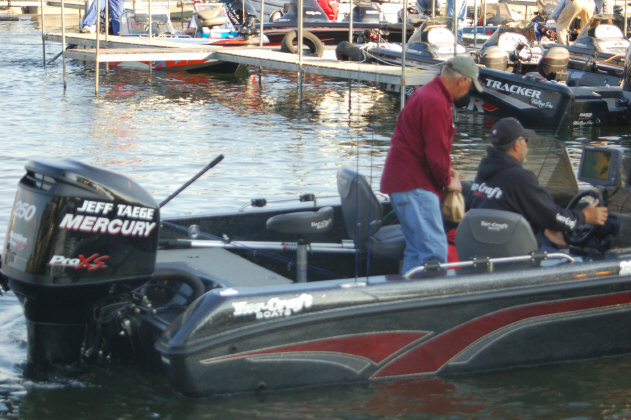 E719D95F-B57D-4AA6-995B-AFEDD721B298