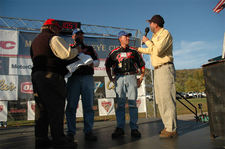 E77D1536-CD98-4353-A459-F7A137C49474