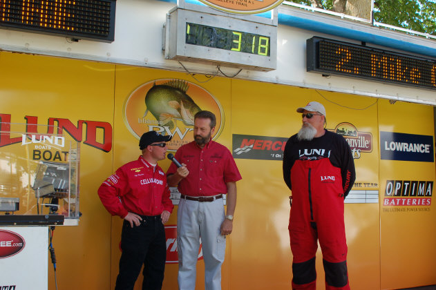 E78C0807-B644-4E10-9889-0F3AD1B17ACE