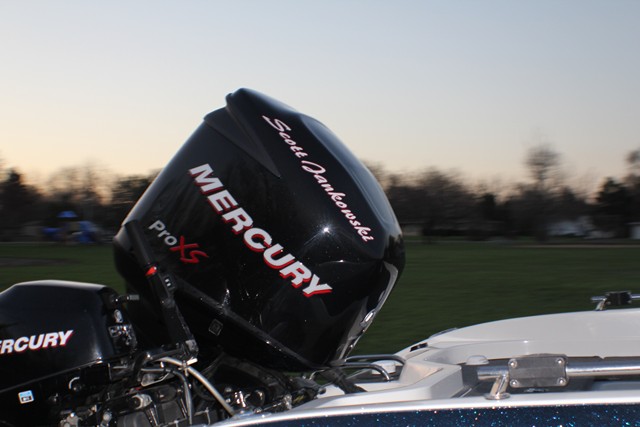 E7AF8B55-F843-4368-8915-98DF0E32AE97