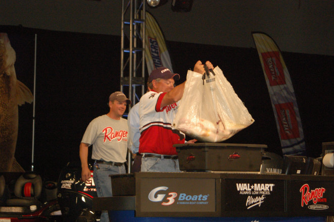 E7E6CE02-FB5D-4106-9D9D-F1FBB5930AF8