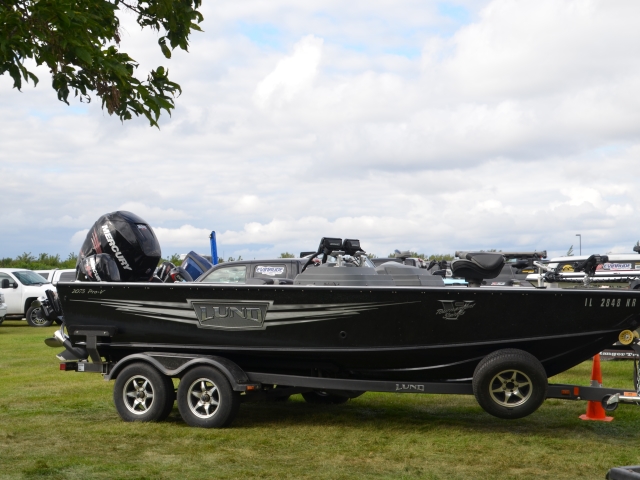 E8116904-16E8-4828-9595-945A8AFB6ED1