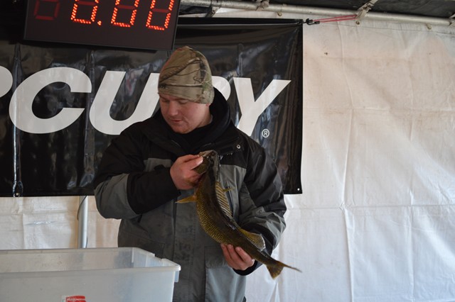 E87D6EB3-A8F3-444E-B3DA-39C0979236A3