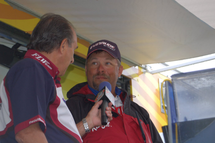 E88DF054-A02C-466C-9A32-B59D9B42A768