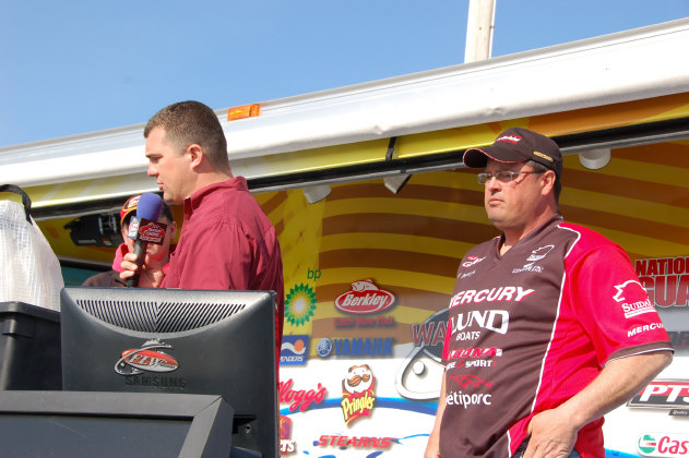 E8974987-A428-40C6-B620-F2CBFDB72010