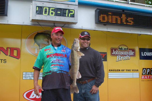 E8A10108-6289-4344-A100-70AB559AA86C