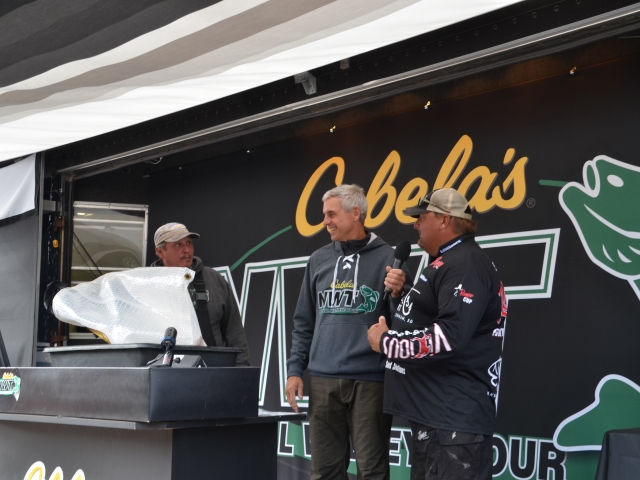 E8B20434-9557-4391-B3A3-7E1953FA779E