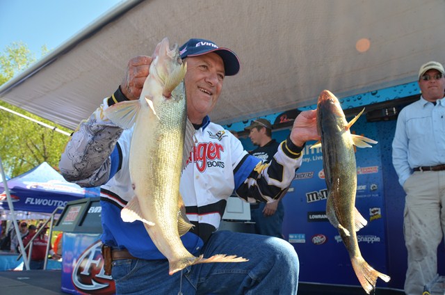 E8B35CEA-B360-4CC9-A0A4-BBDD6BD8D1B2