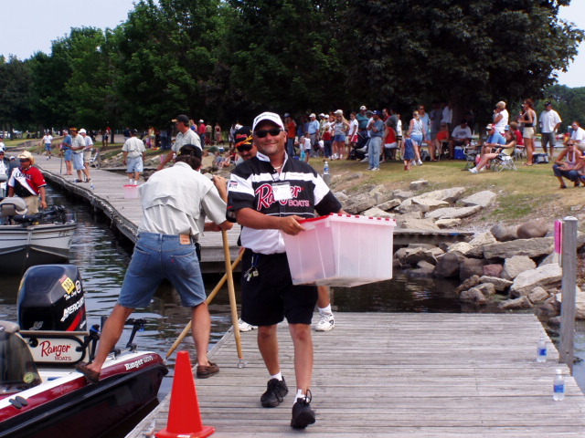 E8B3A09E-BE1A-4C59-8738-24FE3CFCDBCF