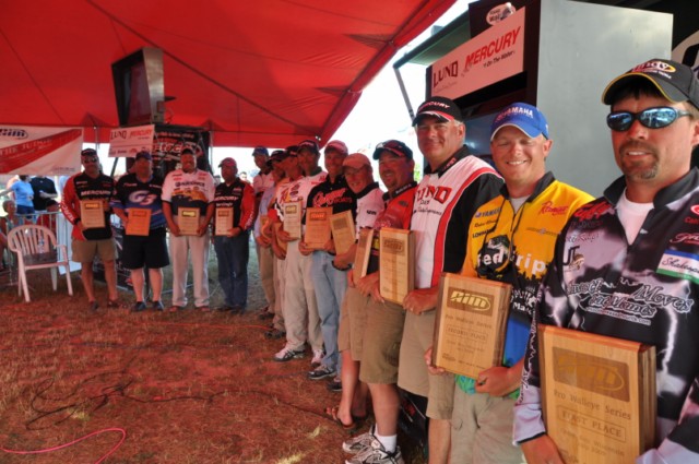 E8BAE42C-B8EF-4D3C-AF44-645AAB9E0FAD