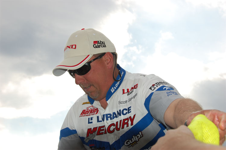 E8EC3547-FC8E-4CD1-B0F9-DC71BE188648