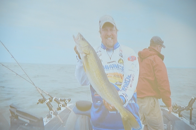 E92ED7F9-5BB6-4337-87EA-B69EF7B123F7